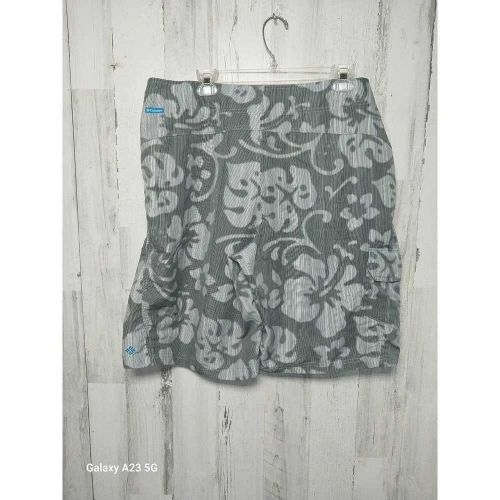 Columbia Board Shorts Size 36 Gray